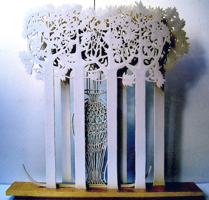 The easily damaged stays on - 2, year: 2010, size: 100x78x10cm, material: paper sculptur, paper cut, oil - watercolour - paper - wood, photographer: private